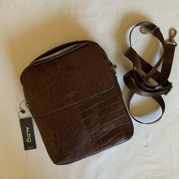 Aldo Man's Crossbody Bag - Picture 4 of 12